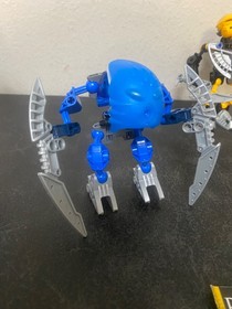 Lego Bionicle Lot of 7, 4877 4879 Rahaga 8533 8930 8531 8586 Macku 8726 Dalu