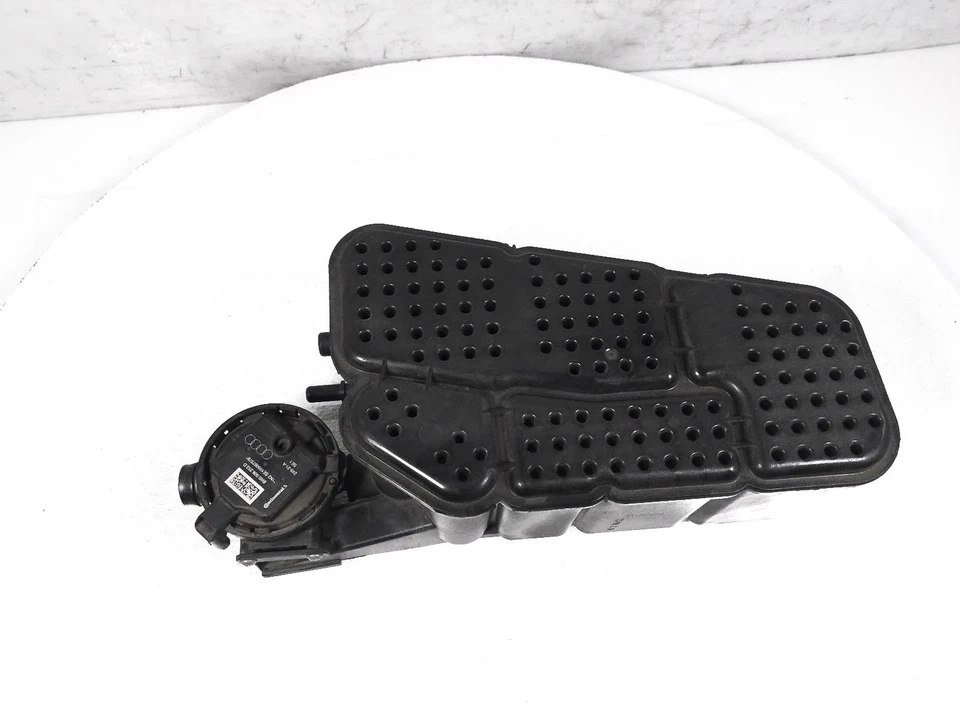 Audi A5 Quattro Evap 2020-2024 bote de vapor de combustible de carbón 8W0-201-801-M *2,0T Foto 2 de 4