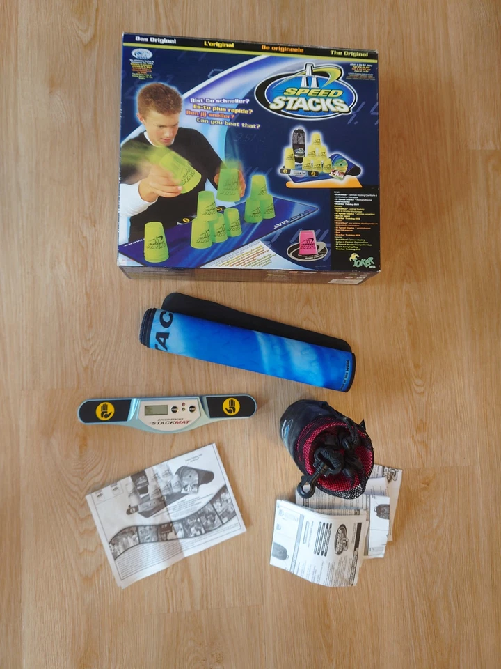 WSSA - Speed Stacks Set - Original: StackMat,12 Wettkampfbecher,Sporttasche,DVD - Bild 3 von 4