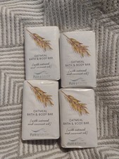 Discontinued Lot Of 4 Bath And Body Bars Oatmeal And Coconut Oil Pure And Gentle