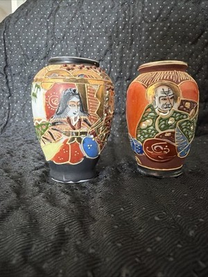 Paar japanische Vasen 3 1/2 cm groß Top Zustand