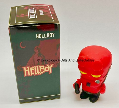 Hellboy Vinyl Actionfigur mit Zubehör 3 Inch von Plant Replicas 2016 Originalverpackt