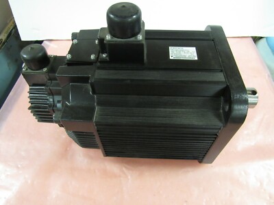 YASKAWA SGMG-44AWA-OY12 AC SERVO MOTOR 4400W 35MM SHAFT UTMAH-B12DA ENCODER**NEW