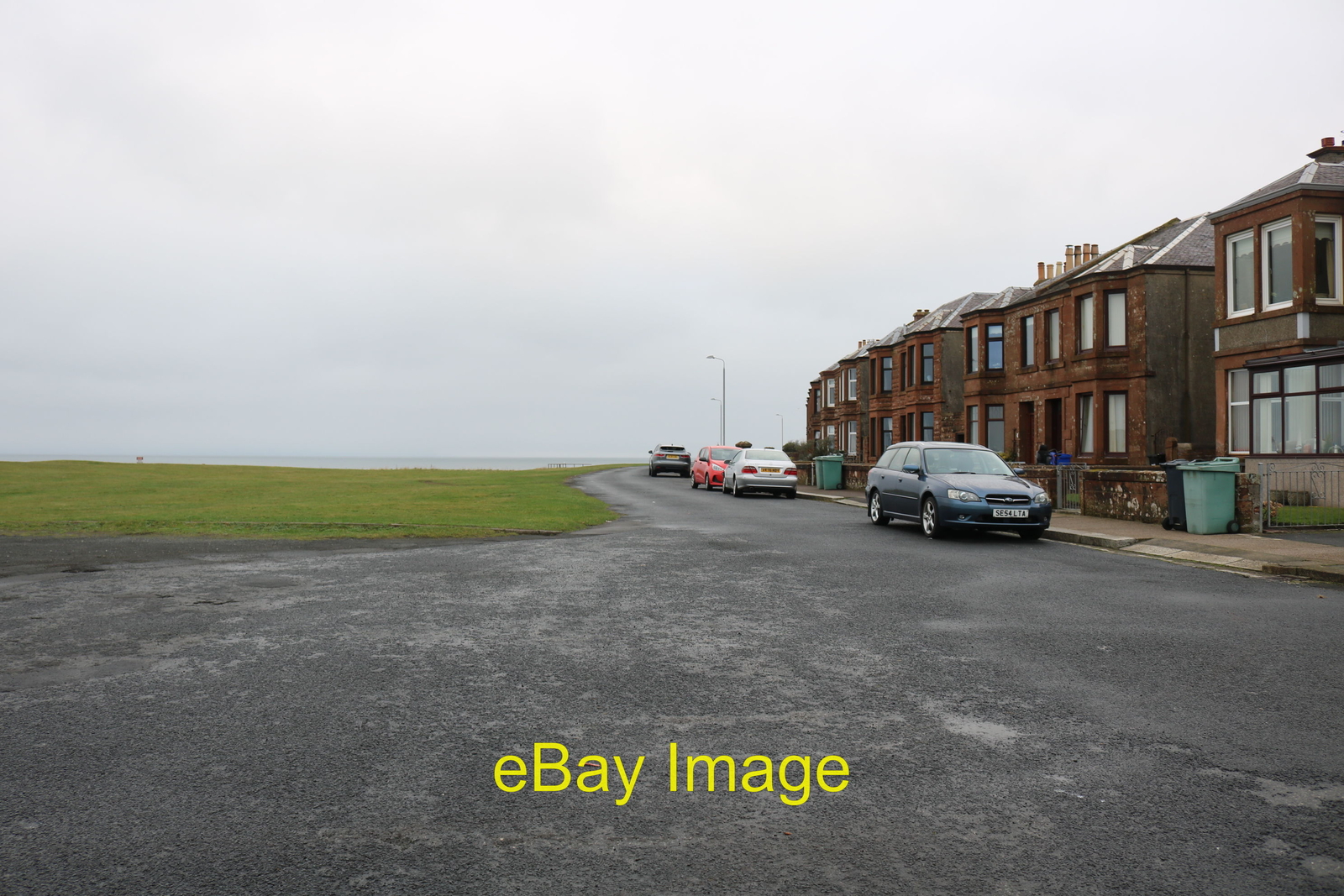 Photo 6x4 Golf Course Road, Girvan From McCreath Park. c2022 eBay