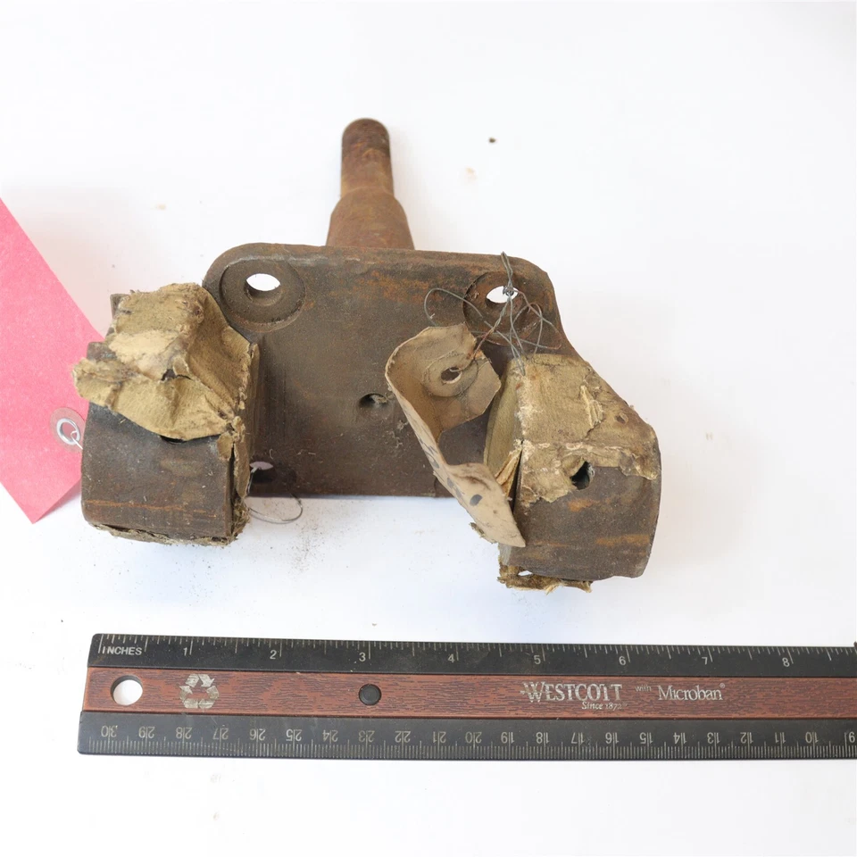 Kaiser 1949-55 y Frazer 1949-51 dirección nudillo husillo derecho nuevo KF #205151 Foto 2 de 4