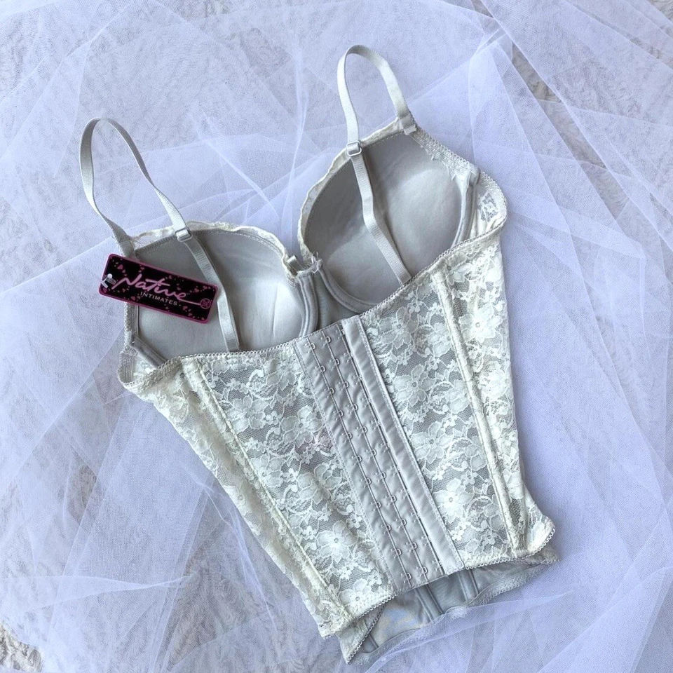 Nuevo con etiquetas Corsé Bustier Native Intimates de Encaje Gris y Blanco Talla 34C Foto 3 de 4