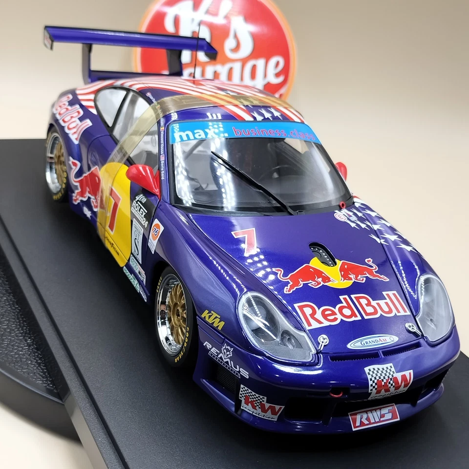 AUTOart 1/18 Porsche 911 GT3R Daytona 24h 2002 #7 Red Bull 80272 blue purpe - Image 4 of 4
