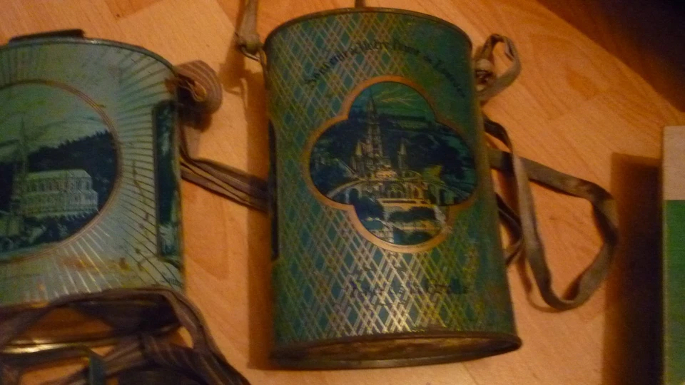 lot 3 ancienne gourde de pelerin en tole vide eau benite lourdes - Photo 3/4