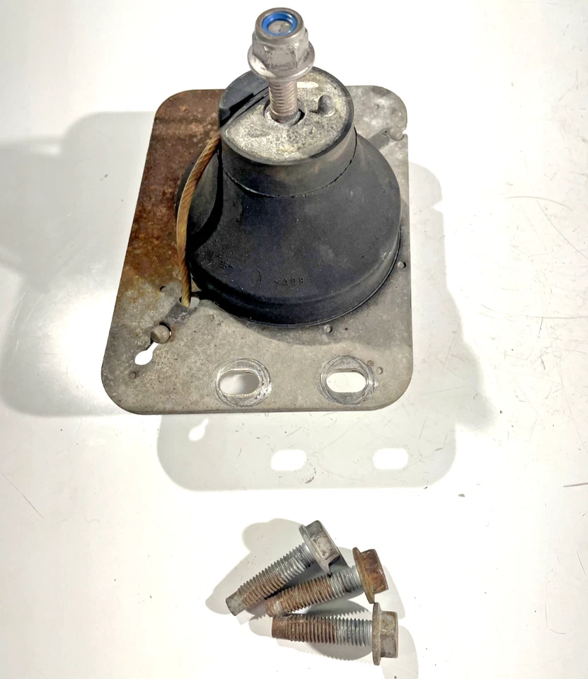 Vivaro Mk1 Renault Trafic Primastar Engine mount bracket 8200411257 2007 - 2014 — 第 2/4 张图片