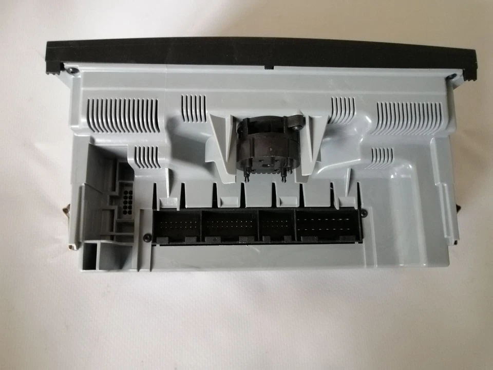 Porsche 997 TURBO HVAC Climate Control Panel OEM – NEW 99765320503FTC - Image 4 of 4