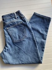 LL Bean Original Fit Relaxed Womens 16 Petite Denim Blue Straight Leg Jean NWT