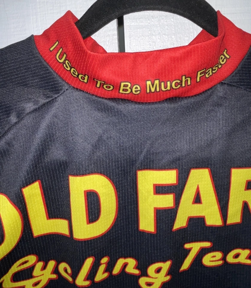 Camiseta masculina manga longa Suarez Wear Old Fart Cycling Team vermelha/preta/amarela com zíper M - Imagem 2 de 4