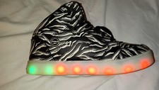 Energy lights 2.0 by skechers limited edition sneaker shoes Kids boy size 4