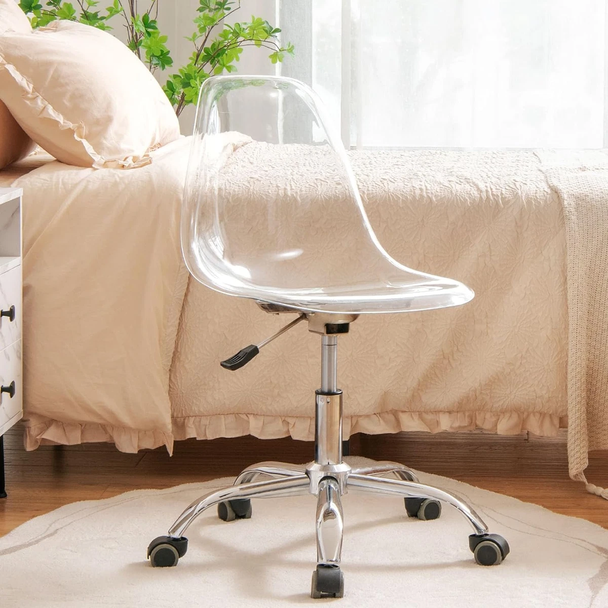 Clear rolling online desk chair