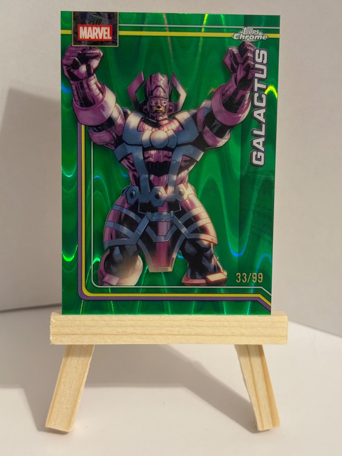 Topps Chrome Marvel Galactus #038 Green Ray Wave 33/99