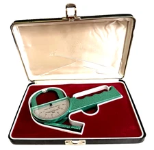 Lange Skinfold Caliper In Storage Case W/ Operator's Manual