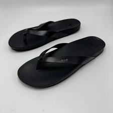 Reef Cushion Bounce Court Black Flip Flops Women’s Size 9 Sandals Beach