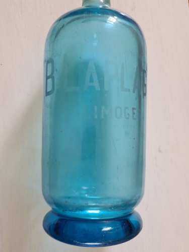 Vintage French Pale Blue Glass Soda Syphon Siphon Etched Limoges - Picture 9 of 10