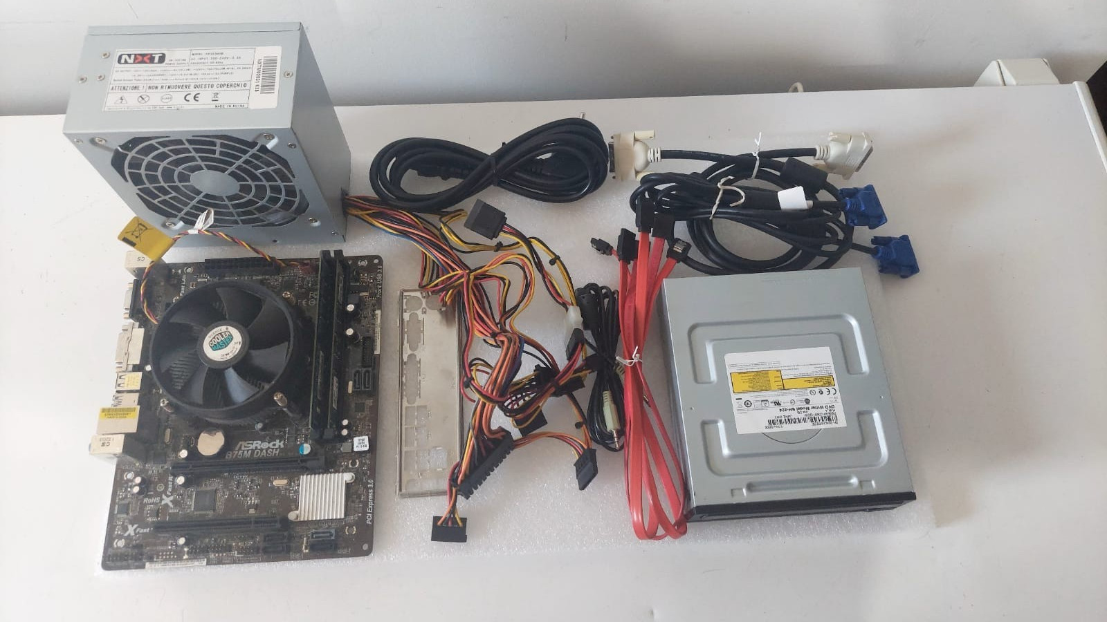 SCHEDA MADRE ASROCK B75M DASH 8GB RAM PROC. G2120 CON ALIMENT. FUNZIONANTE