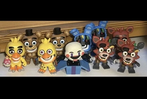 Funko Mystery mini Five Nights at Freddy's Withered 10th Anniversary Lot