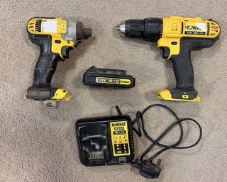 Dewalt Impact Driver & DCD776 18VR Hammer Drill Set With Battery & Charger