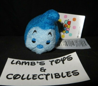 Disney Store Authentic Tsum Tsum Caterpillar Alice in Wonderland plush  mini