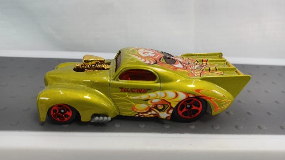 Hot Wheels Crazed Clowns II '41 Willys verde lima fundido a presión Foto 2 de 4