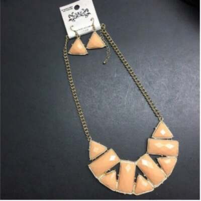 NEW Statement Necklace Earrings Pierced Dangle Gold Peach Triangle Rectangle