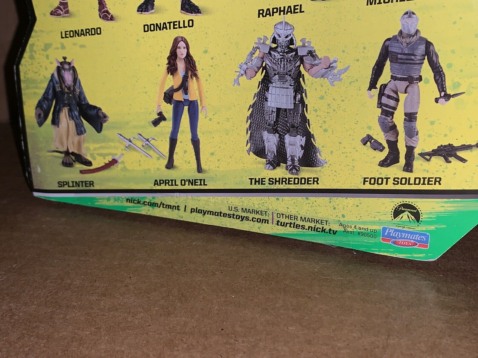 Teenage Mutant Ninja Turtles: Shredder Life-Size Foam Core Cutout -  Officially Licensed Nickelodeon Stand Out