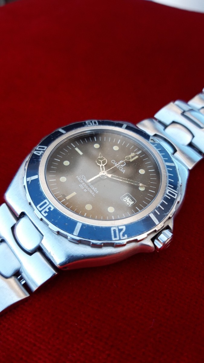 OMEGA Seamaster 200m ' Pre Bond ' Quartz Steel ref 396.1042