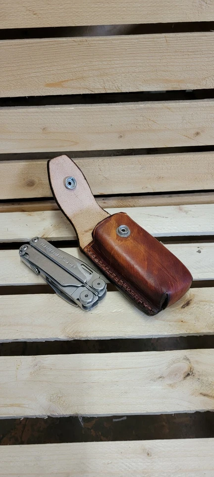 Soporte multiherramienta de cuero se adapta (¡modelo Super 300 Leatherman hecho a mano en EE. UU.! Foto 4 de 4