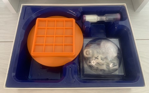 Vintage Boggle Dice Board Game, Parker Games, 1996 - Picture 2 of 12