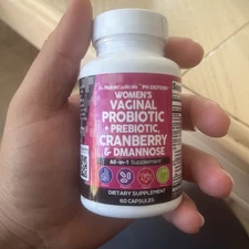 Pro & Prebiotics Clean Nutraceuticals Vaginal Probiotic & Cranberry 60 Capsules