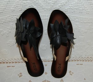 diba shoes sandals