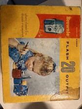 Vintage Kodak Brownie Flash 20 Outfit Camera Blue. Loads  Shots. Pre-owned