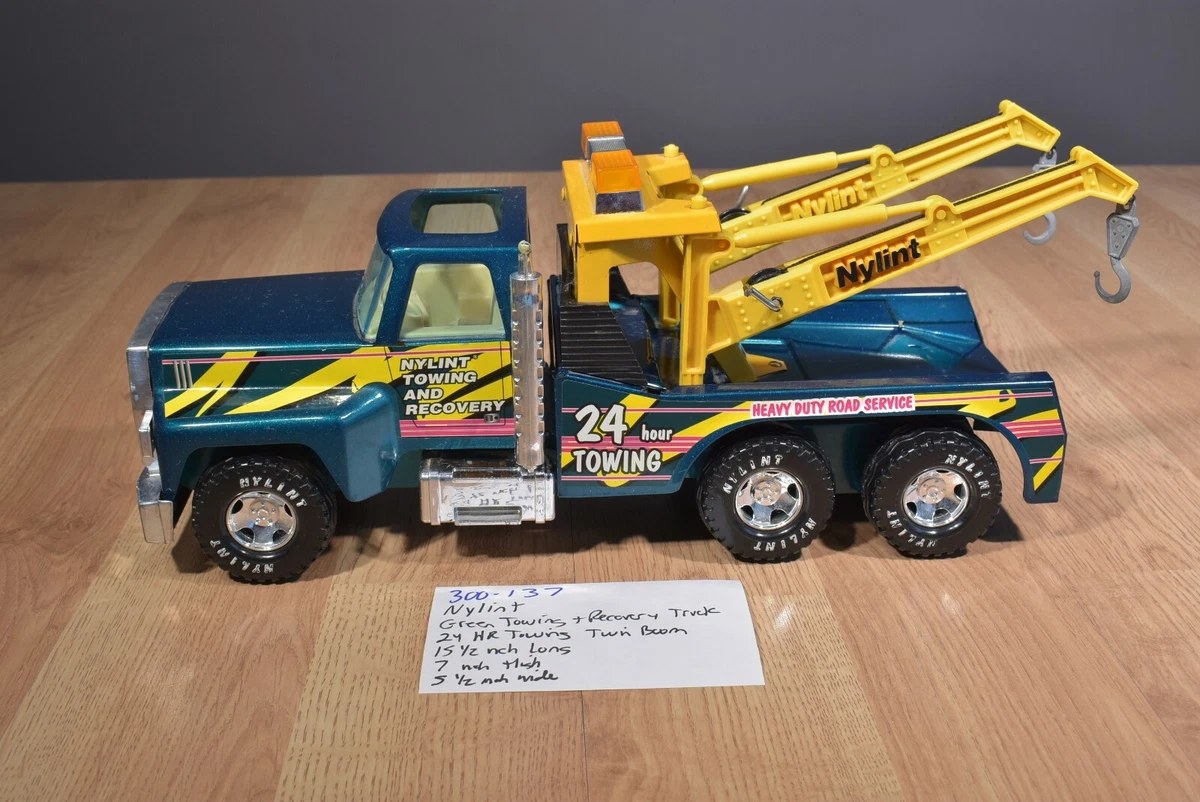 Nylint 1980 s Green 24 Hr. Towing and Recovery Truck 300 1037 eBay