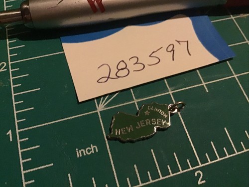 NEW JERSEY  STERLING SILVER GREEN ENAMEL GARDEN STATE MAP CHARM PENDANT