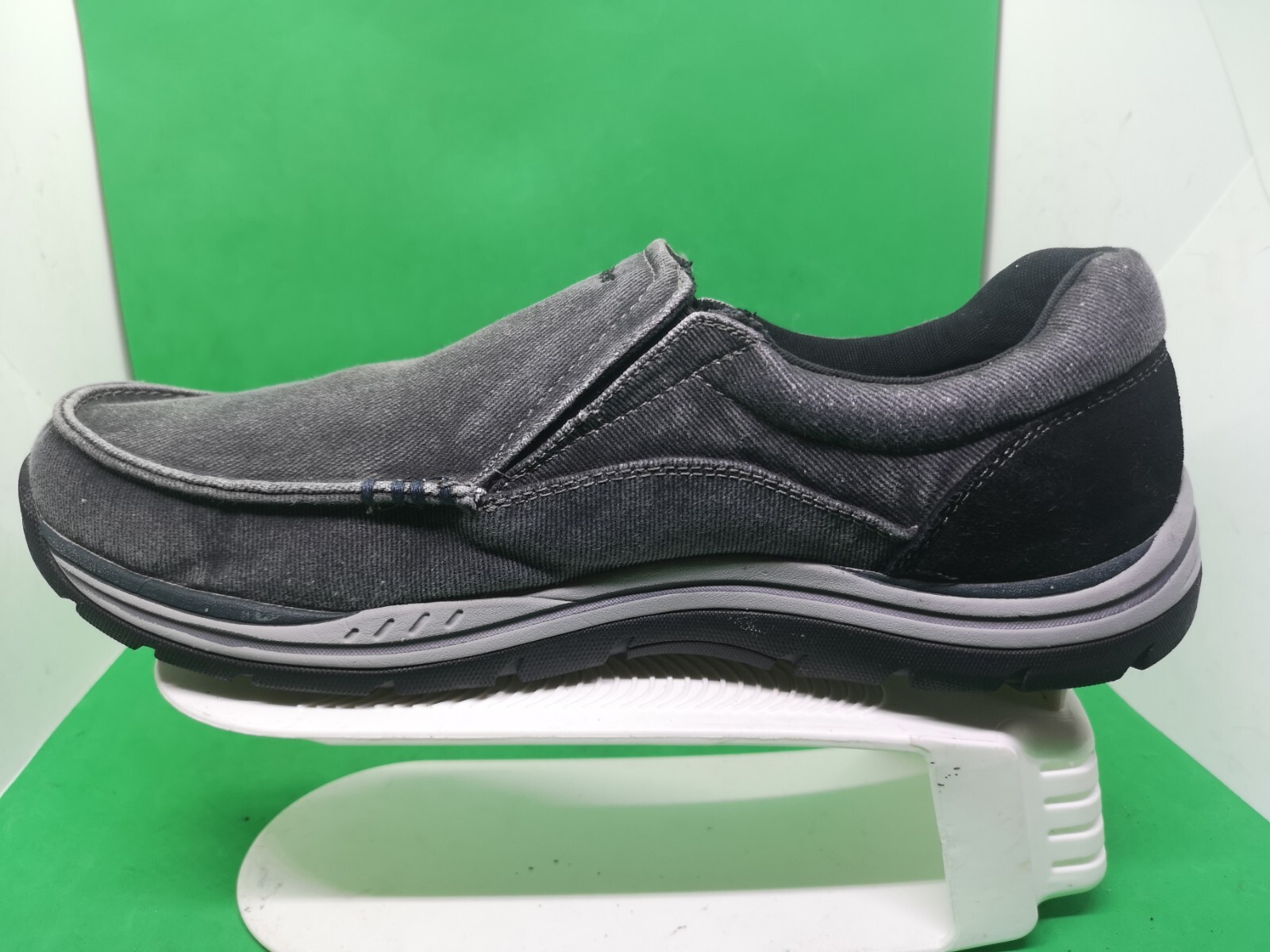 Avillo Relaxed Fit Skechers 64109 SKECHERS MENS EXPECTED AVILLO