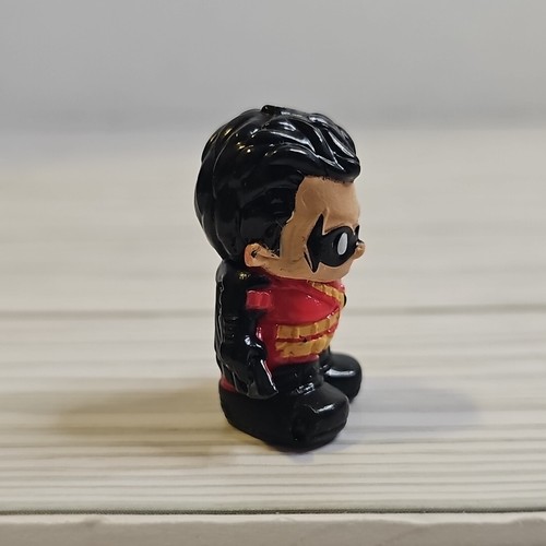 DC Comics Ooshies Robin Figure Pencil Topper - Picture 4 of 6