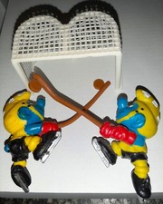 40505 20032 2 St. Eishockeyspieler Schlumpf mit 1 Tor (Super Schlumpf) Schlümpfe