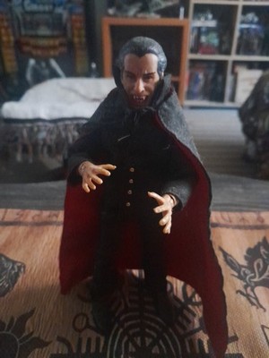 Mezco Figur Christopher Lee Dracula