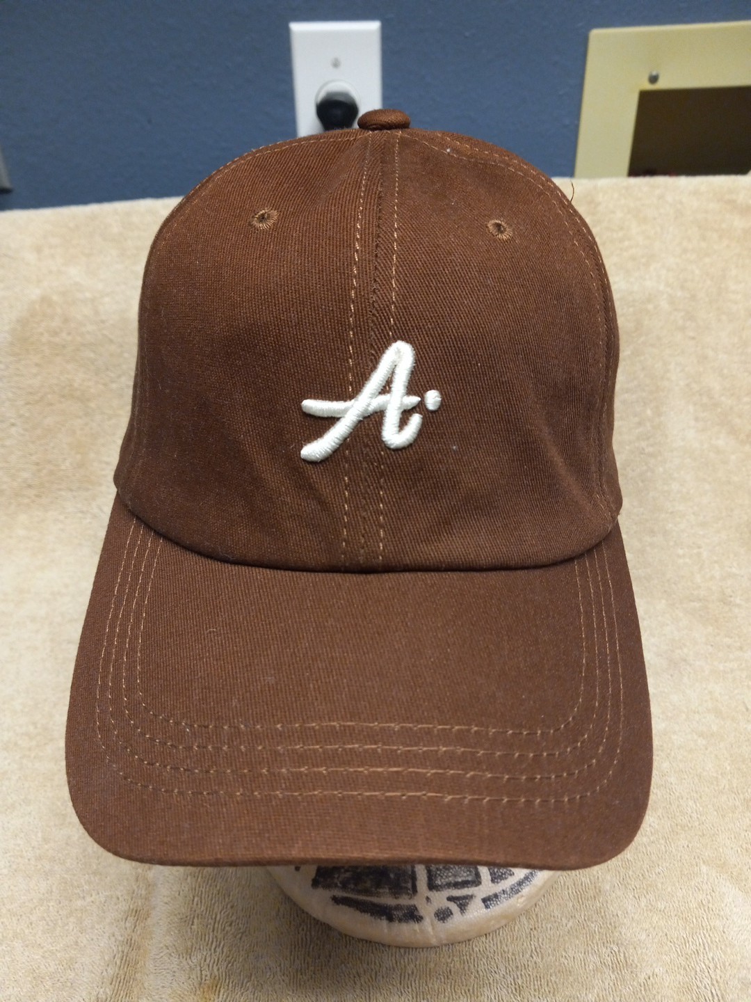 Brown - Unknown A logo - Adjustable Baseball Hat … - image 1