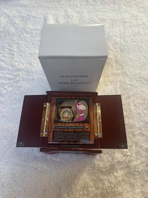 The Flintstones Pioneers of Animation Fossil Watch 668/2,500 New in Box 1996