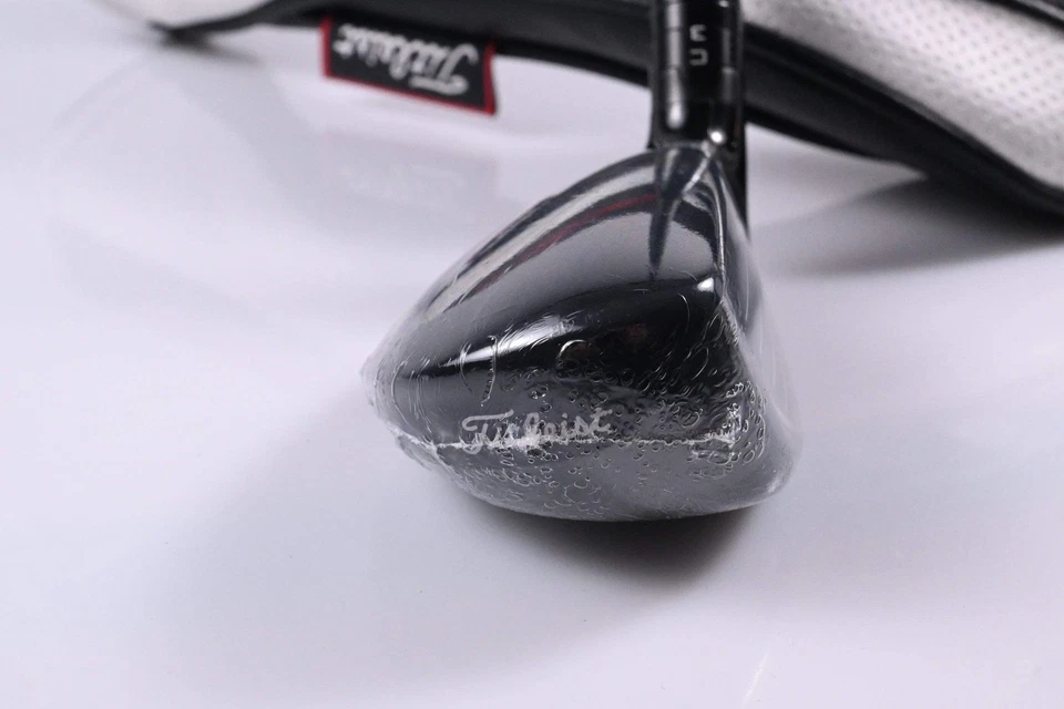 Titleist GT3 #3 Hybrid / 19 Degree / Stiff Flex HZRDUS Gen5 Black 80 Shaft - Image 3 of 4