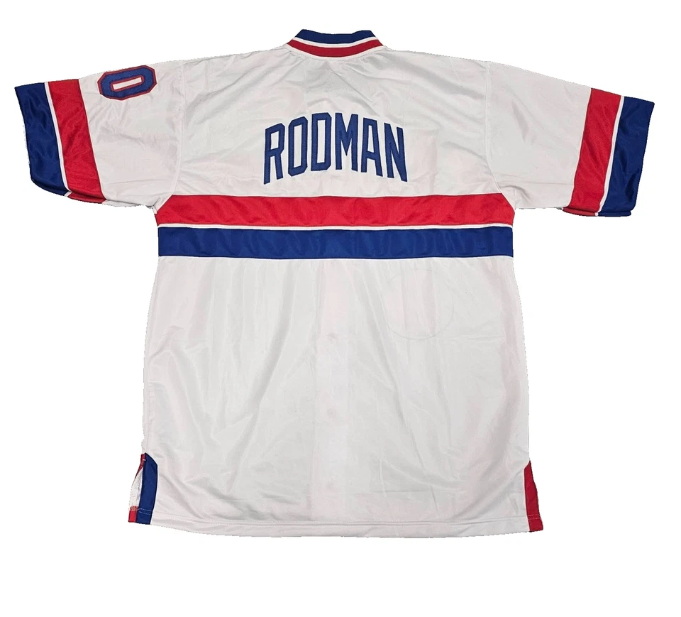 CHAQUETA DE CALENTAMIENTO BLANCA FIRMADA AUTOGRAFIADA POR DENNIS RODMAN DETROIT PISTONS CERTIFICADO DE AUTENTICIDAD JSA Foto 2 de 4