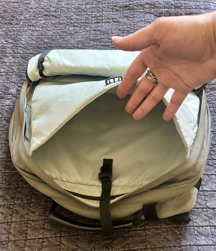 Patagonia Convertible Overnight Bag / Backpack / Mini-MLC - Gray/Sage Green - Picture 7 of 24