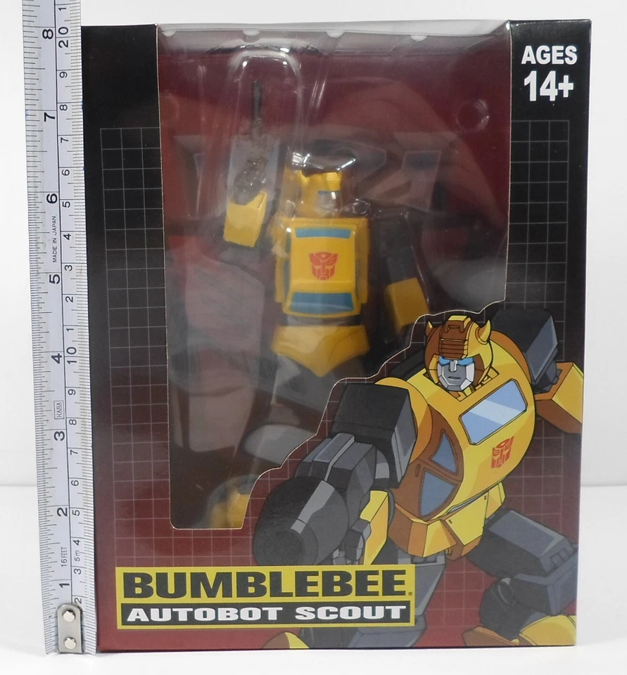 HASBRO PCS 2020 TRANSFORMERS 7'' G1 CLASSIC BUMBLEBEE PVC STATUE MISB SEALED - Image 2 of 4