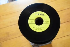 THE JIVE FIVE 'WHEN I WAS SINGLE / MY TRUE STORY" 45RPM 7" VINYL VG+ [C2-16]