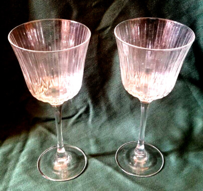 Set Of 2 Teardrop Stem Martini Cosmo Glass 8'' Barware Cocktail Champagne