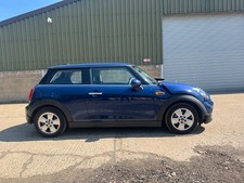 MINI COOPER 2016 - 66 PLATE